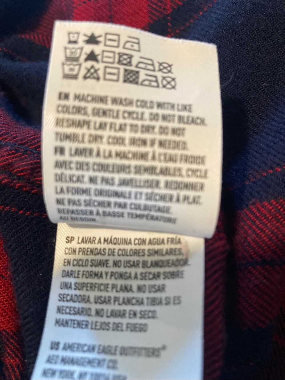 Women’s American Eagle Outfitters Navy/Red Flannel Button-Down Boyfriend Fit - Picture 6 of 6